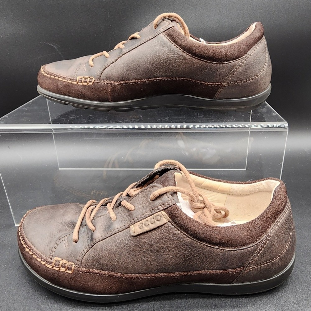 ECCO 39 Brown Leather Suede Lace Up Walking Shoes Casual Comfort Gorpcore